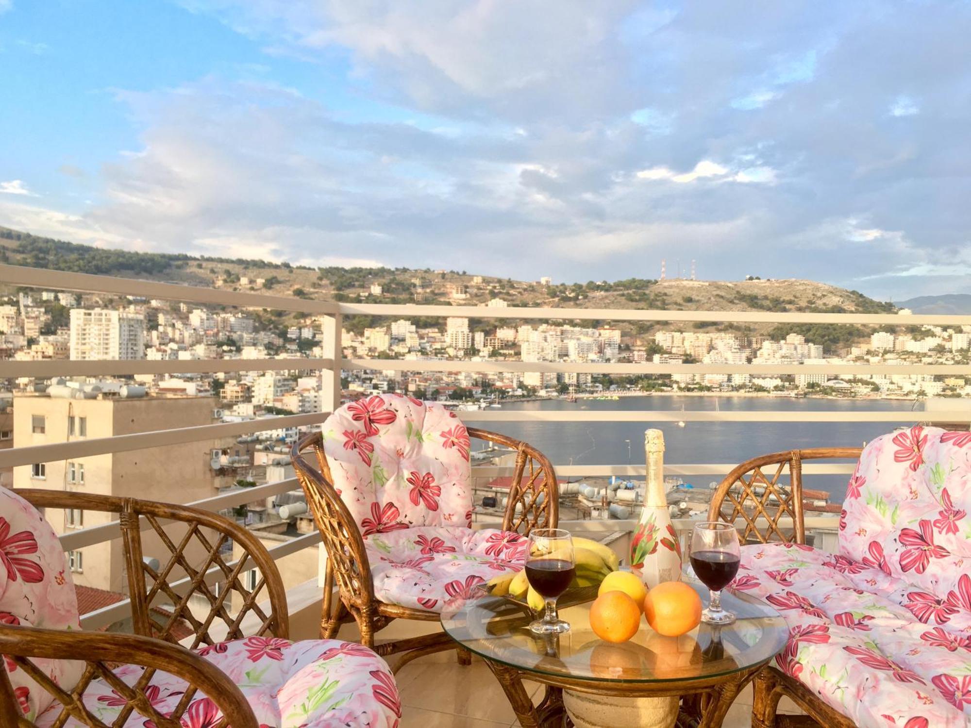Luxury Holiday In Royal Apartment For King And Queen Sarande Luaran gambar